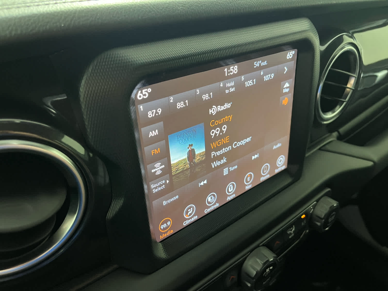 2022 Jeep Wrangler Unlimited Sahara Altitude 4x4