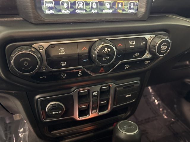 2019 Jeep Wrangler Unlimited Sahara Altitude