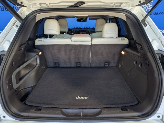 2016 Jeep Cherokee Overland