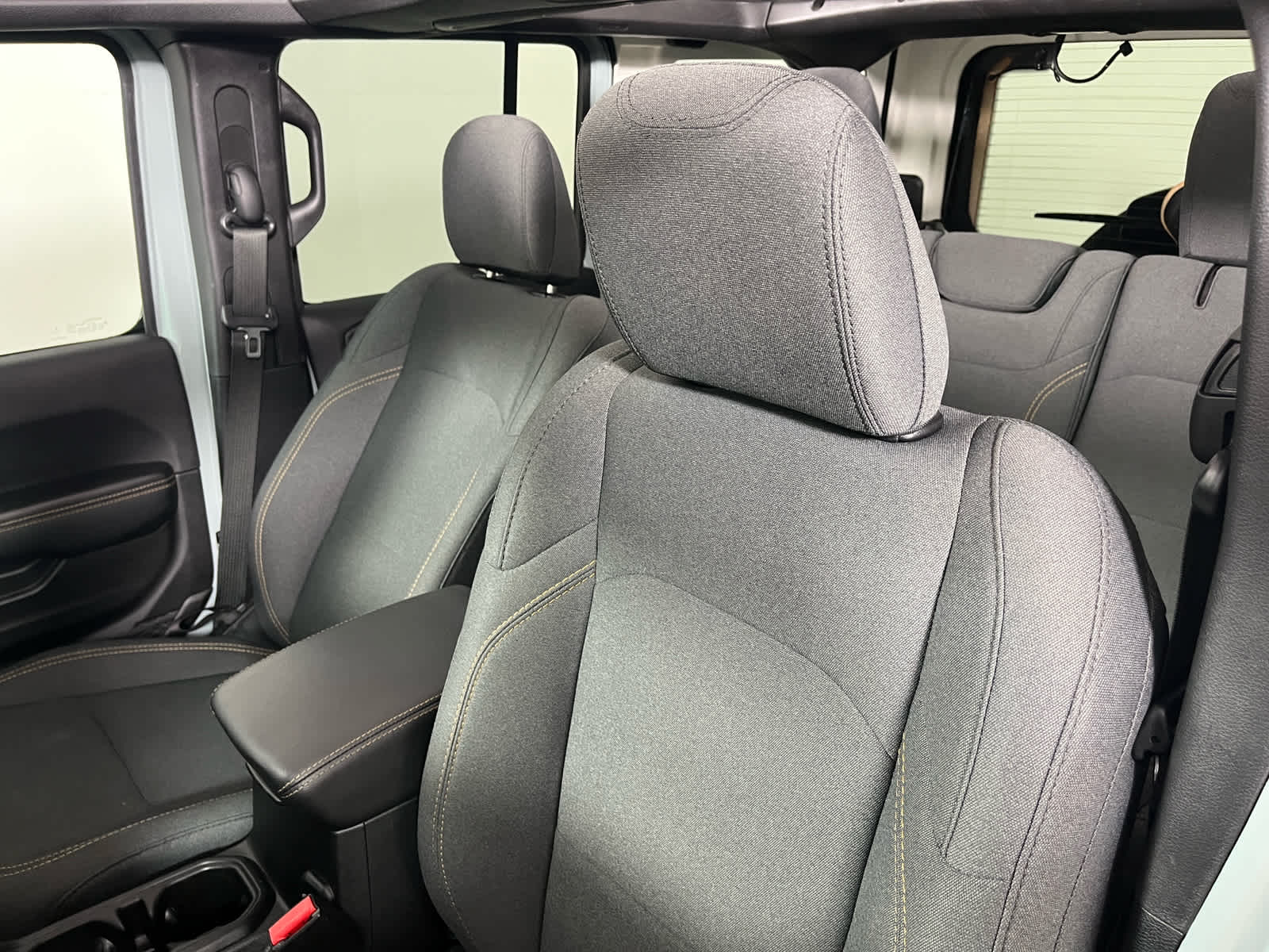 2024 Jeep Wrangler 4-Door Sahara 4x4