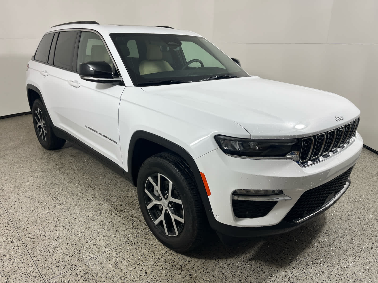 2024 Jeep Grand Cherokee Limited 4x2