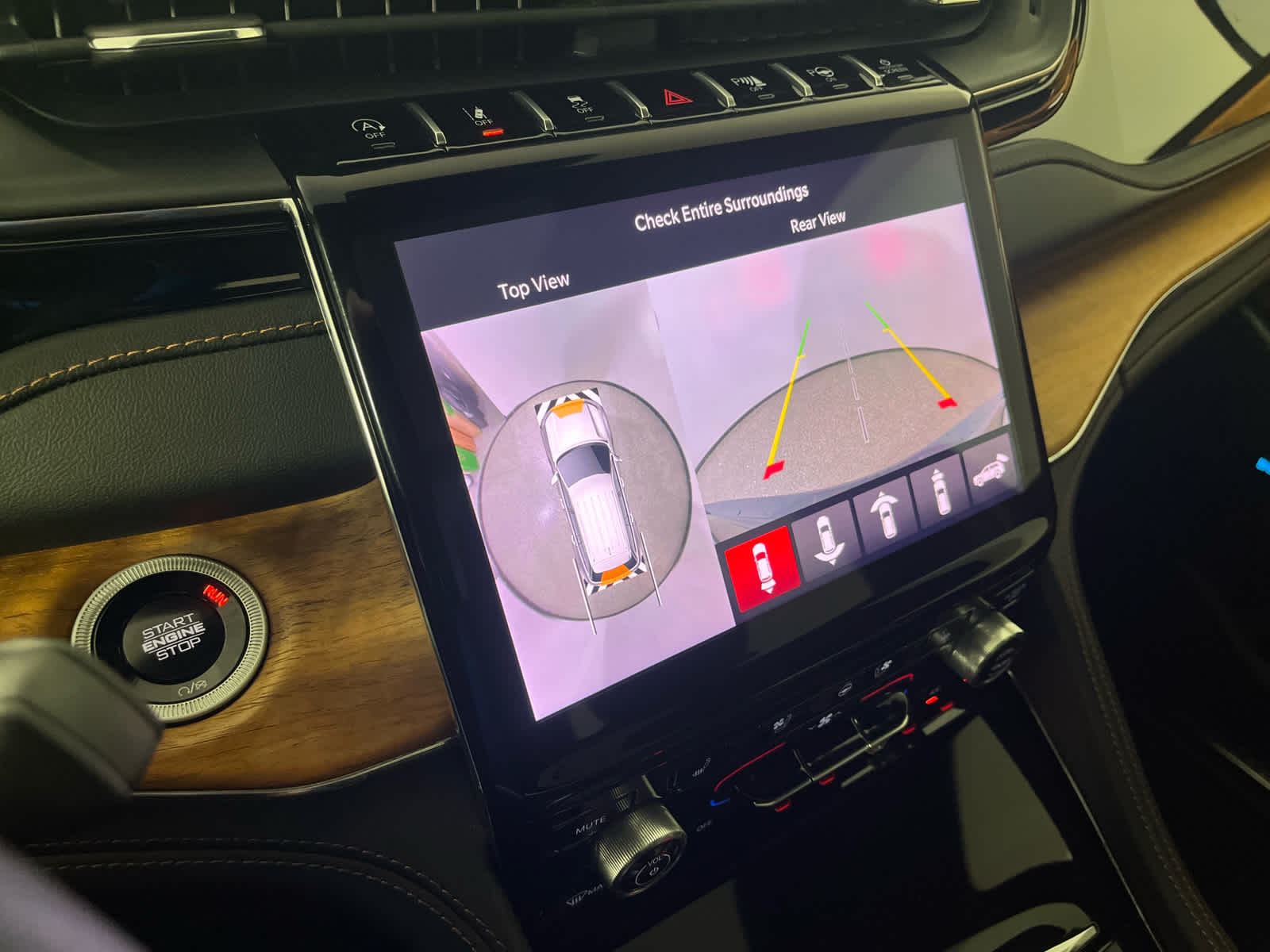 2025 Jeep Grand Cherokee Summit Reserve 4x4