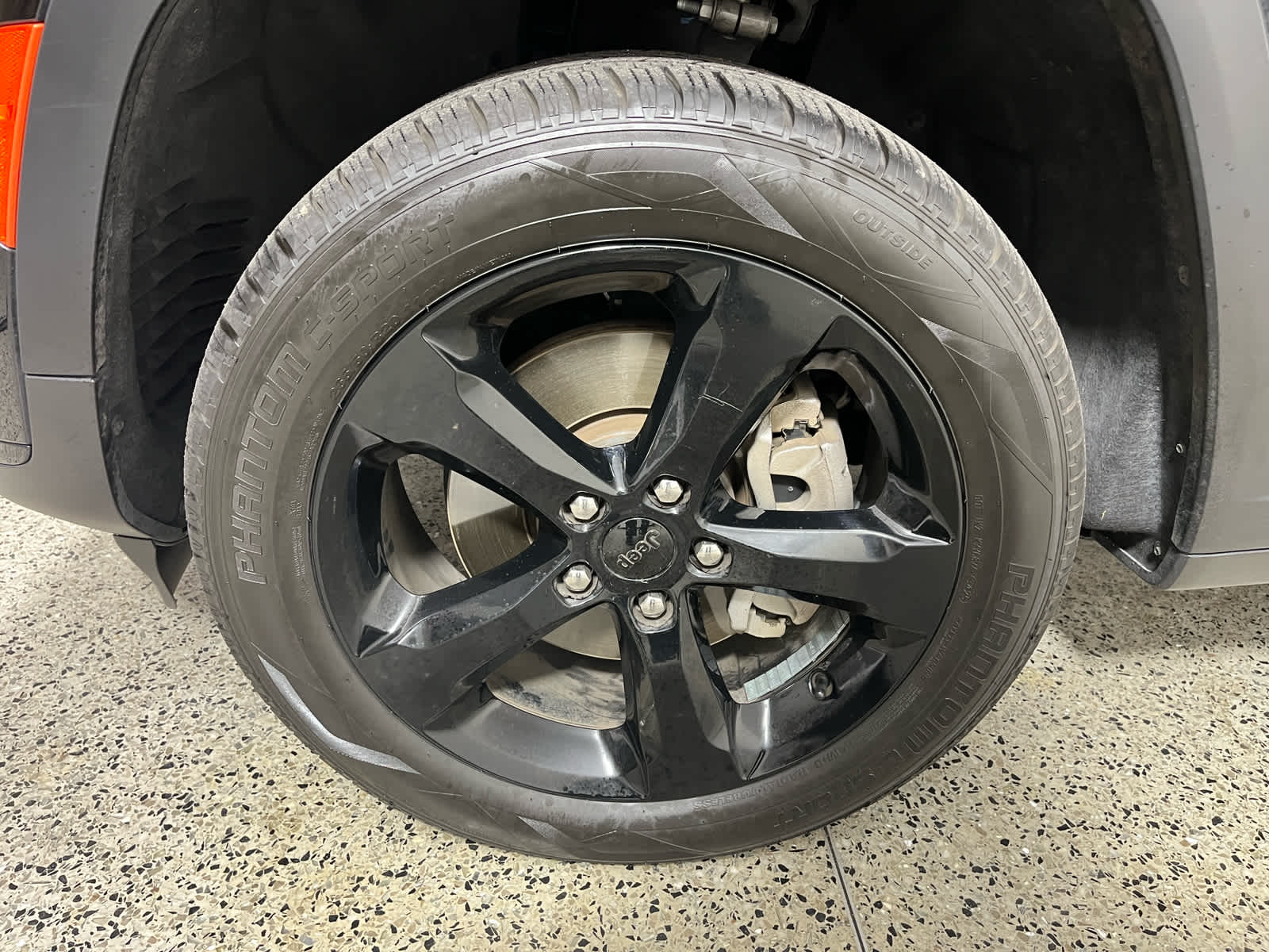 2024 Jeep Grand Cherokee L Limited 4x2