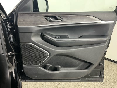 2024 Jeep Grand Cherokee L Limited 4x2