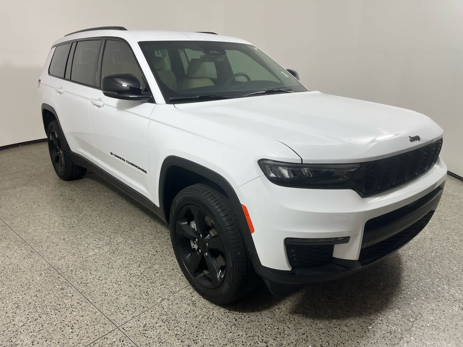 2025 Jeep Grand Cherokee L Limited 4x2