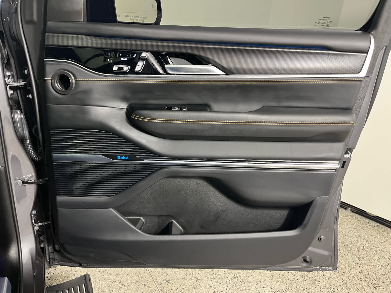 2024 Jeep Grand Wagoneer Series III Obsidian 4x4