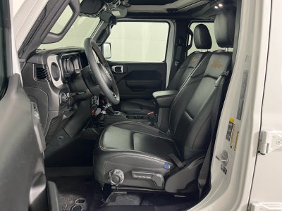 2024 Jeep Gladiator Jeep Beach