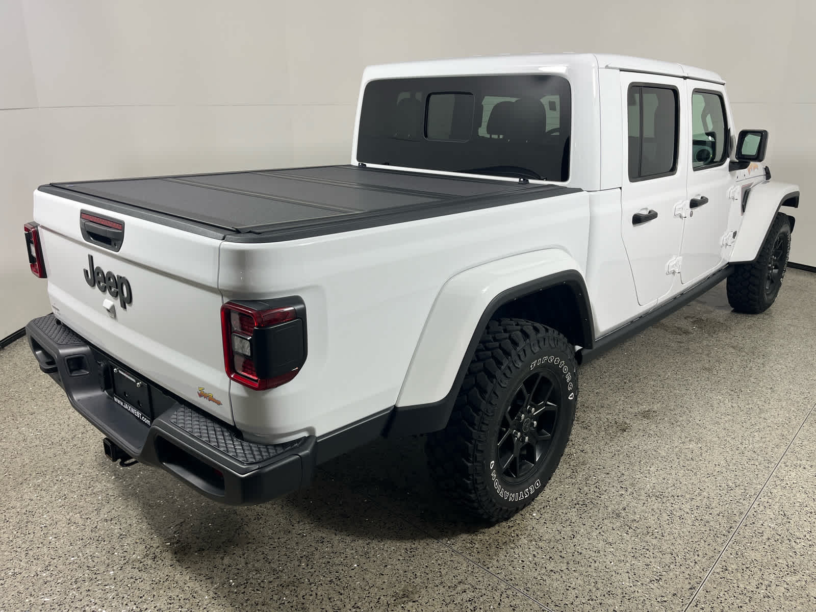 2024 Jeep Gladiator Jeep Beach