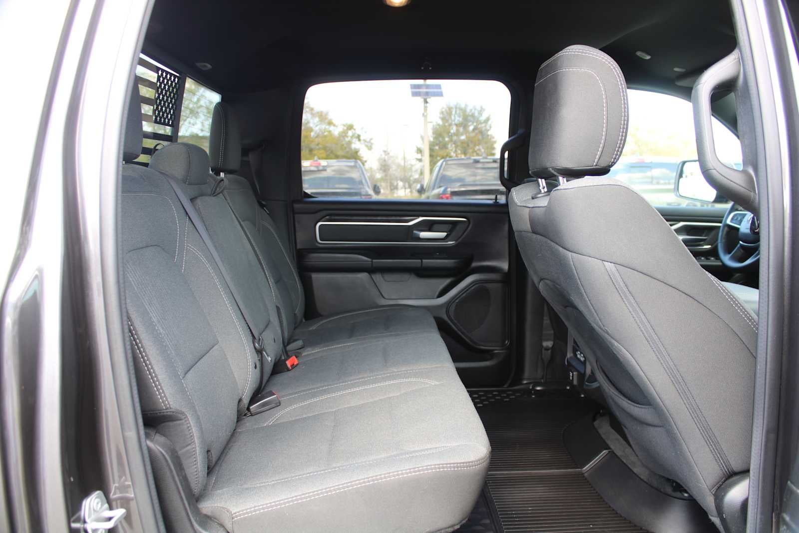 2021 RAM 1500 Big Horn Crew Cab 4x2 5'7' Box