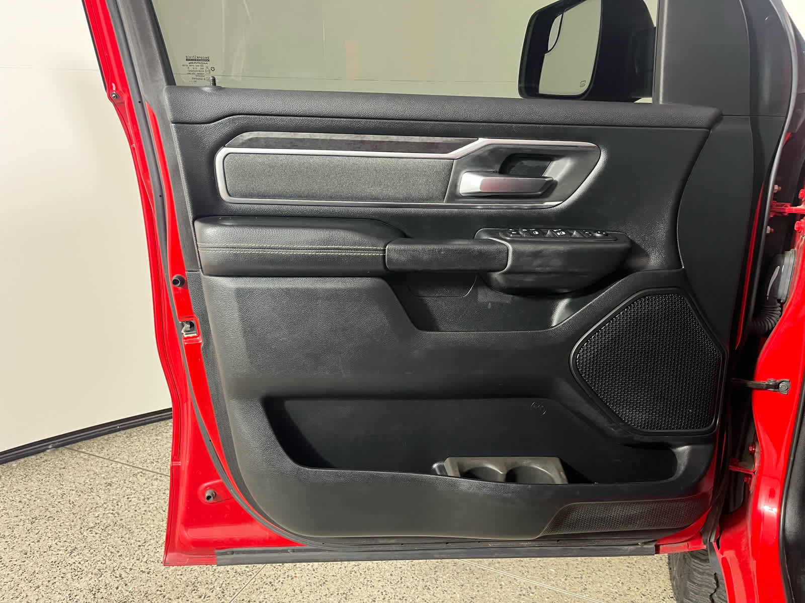 2019 RAM 1500 Big Horn/Lone Star Crew Cab 4x4 5'7' Box