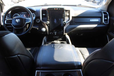 2022 RAM 1500 Laramie Crew Cab 4x4 5'7' Box