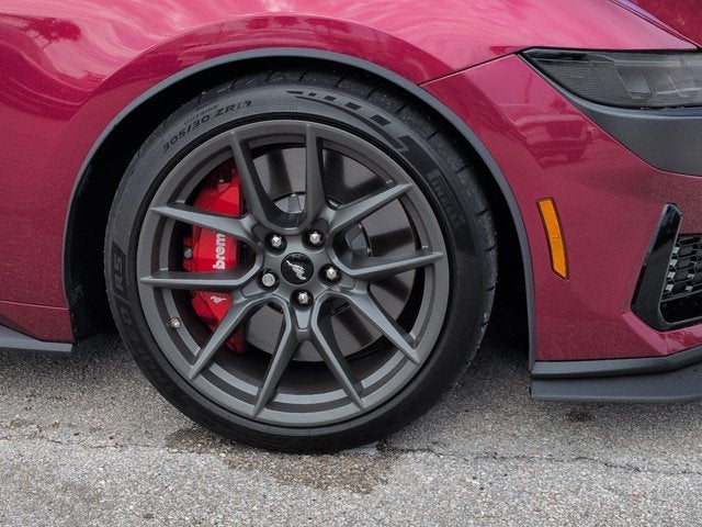 2025 Ford Mustang Dark Horse
