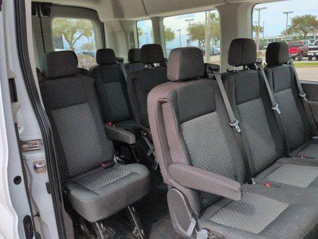2023 Ford Transit Passenger Wagon XLT