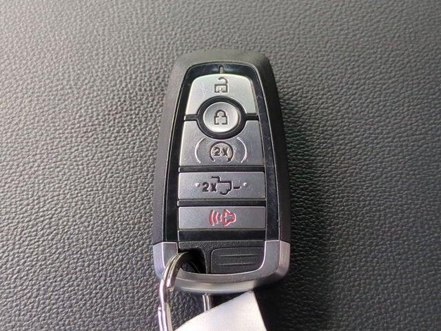 2024 Ford Super Duty F-350 SRW Pickup Lariat