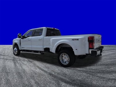 2026 Ford Super Duty F-450 DRW LARIAT