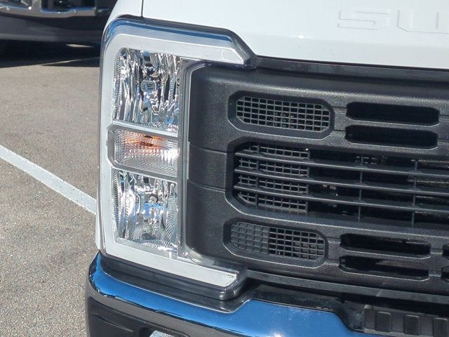 2023 Ford Super Duty F-350 SRW XL