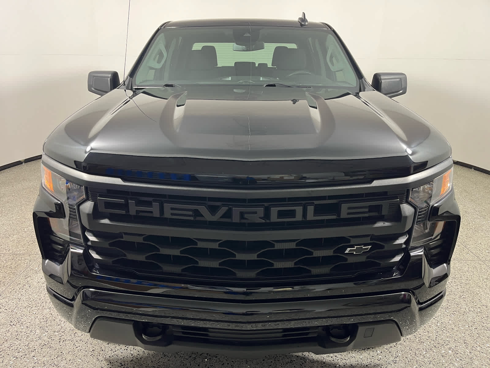 2024 Chevrolet Silverado 1500 2WD Crew Cab Short Bed Custom