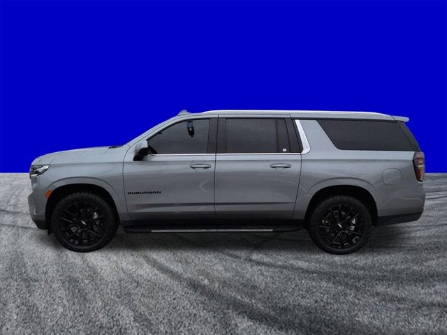 2023 Chevrolet Suburban LS