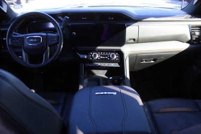 2024 GMC Sierra 2500HD 4WD Crew Cab Standard Bed AT4