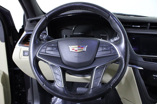 2018 Cadillac XT5 Luxury AWD