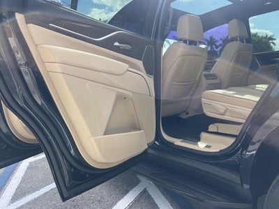 2022 Cadillac Escalade Premium Luxury
