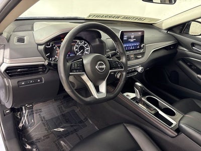 2025 Nissan Altima 2.5 SR