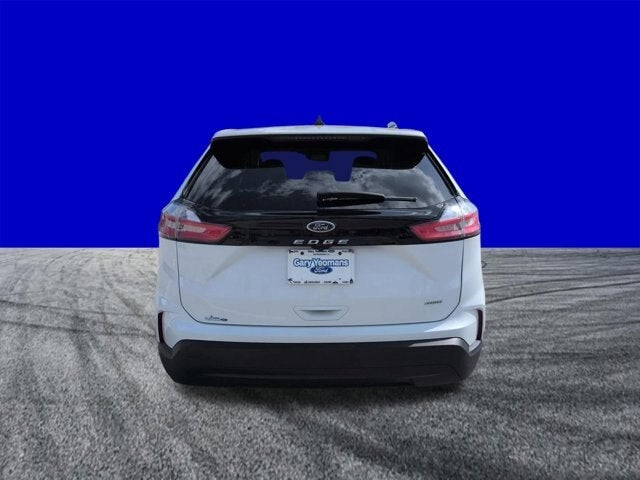2023 Ford Edge SE