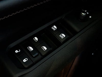 2023 Jeep Compass (RED) Edition