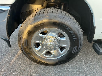 2024 RAM 2500 Tradesman Crew Cab 4x4 8' Box