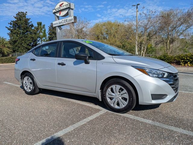 2025 Nissan Versa 1.6 S