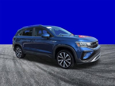 2024 Volkswagen Taos SE