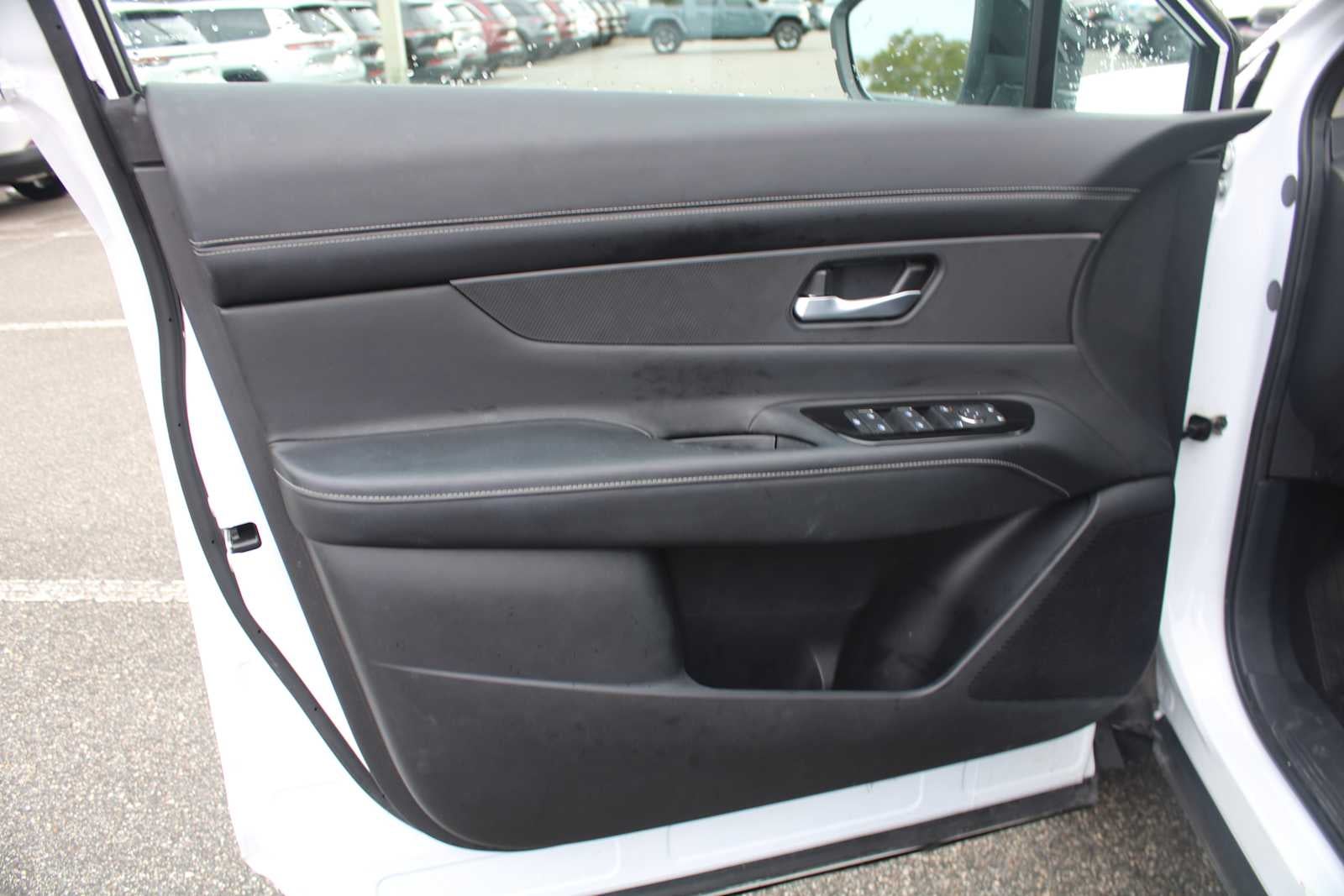 2025 Nissan Murano SV