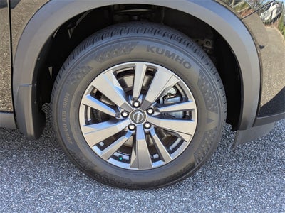 2023 Nissan Pathfinder SV