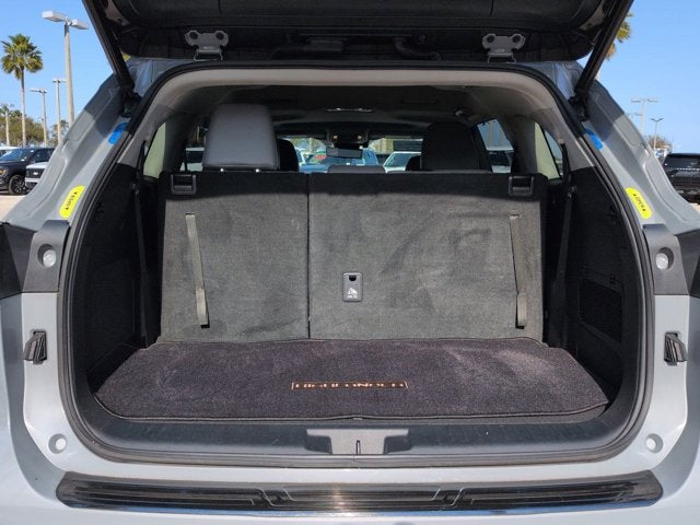 2022 Toyota Highlander Hybrid Bronze Edition