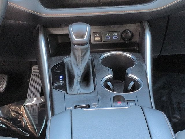 2022 Toyota Highlander Hybrid Bronze Edition