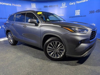 2023 Toyota Highlander Platinum
