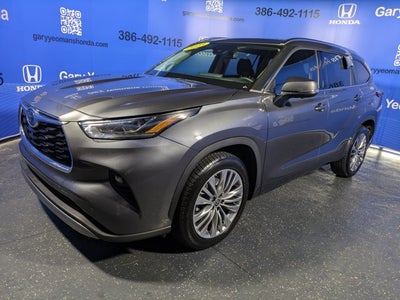2023 Toyota Highlander Platinum