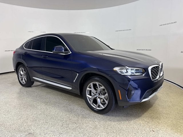 2023 BMW X4 xDrive30i