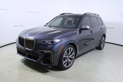 2022 BMW X7 M50i