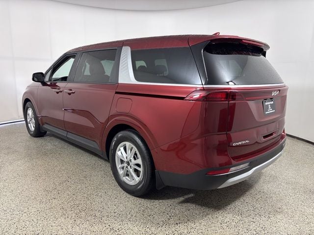 2023 Kia Carnival LX