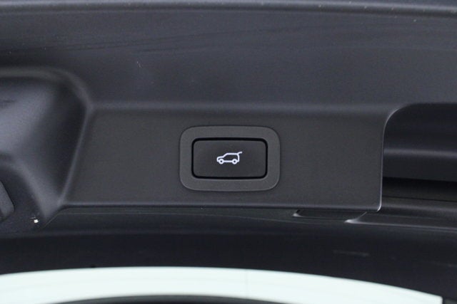 2018 Jaguar F-PACE S