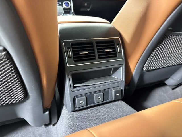 2024 Jaguar XF R-Dynamic SE
