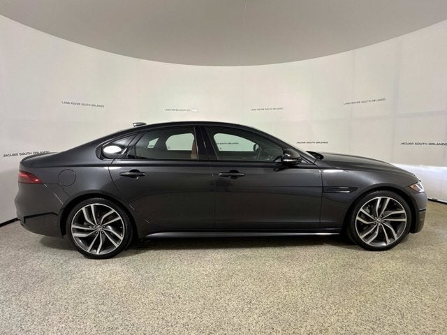 2024 Jaguar XF R-Dynamic SE