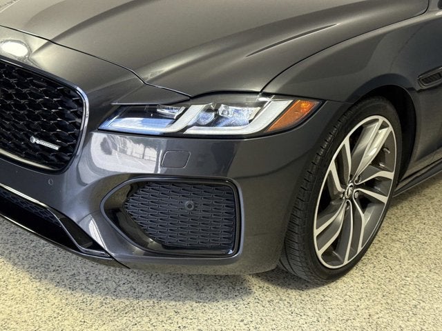 2024 Jaguar XF R-Dynamic SE