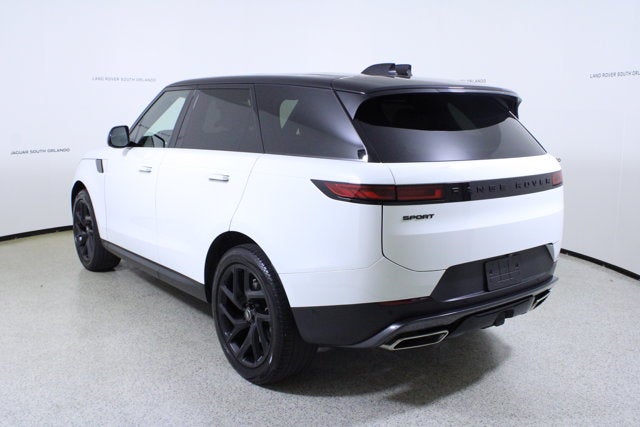 2024 Land Rover Range Rover Sport SE