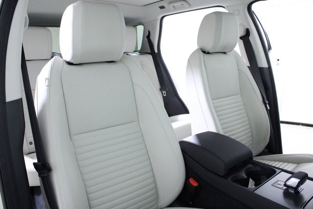 2025 Land Rover Discovery Sport S