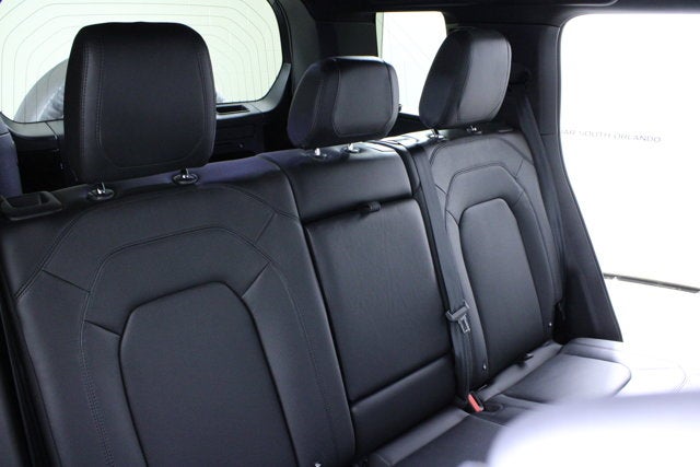 2024 Land Rover Defender S