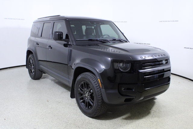 2024 Land Rover Defender S
