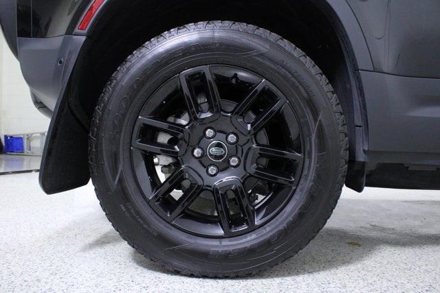 2024 Land Rover Defender S