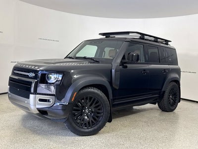 2023 Land Rover Defender SE